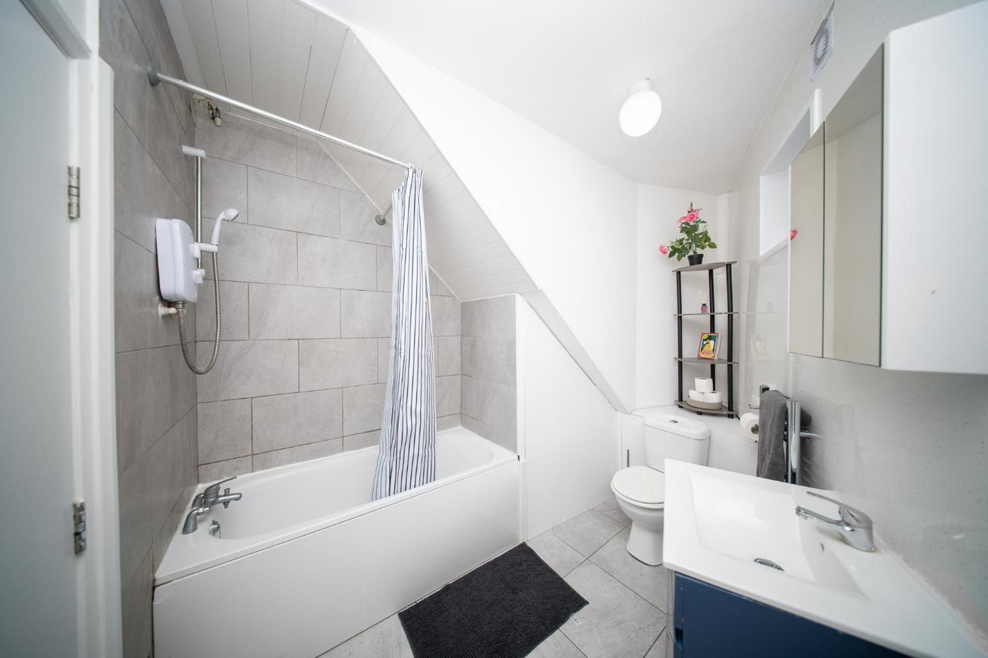 Charming Apartment, 15 Min Walk To Twickenham Stadium *